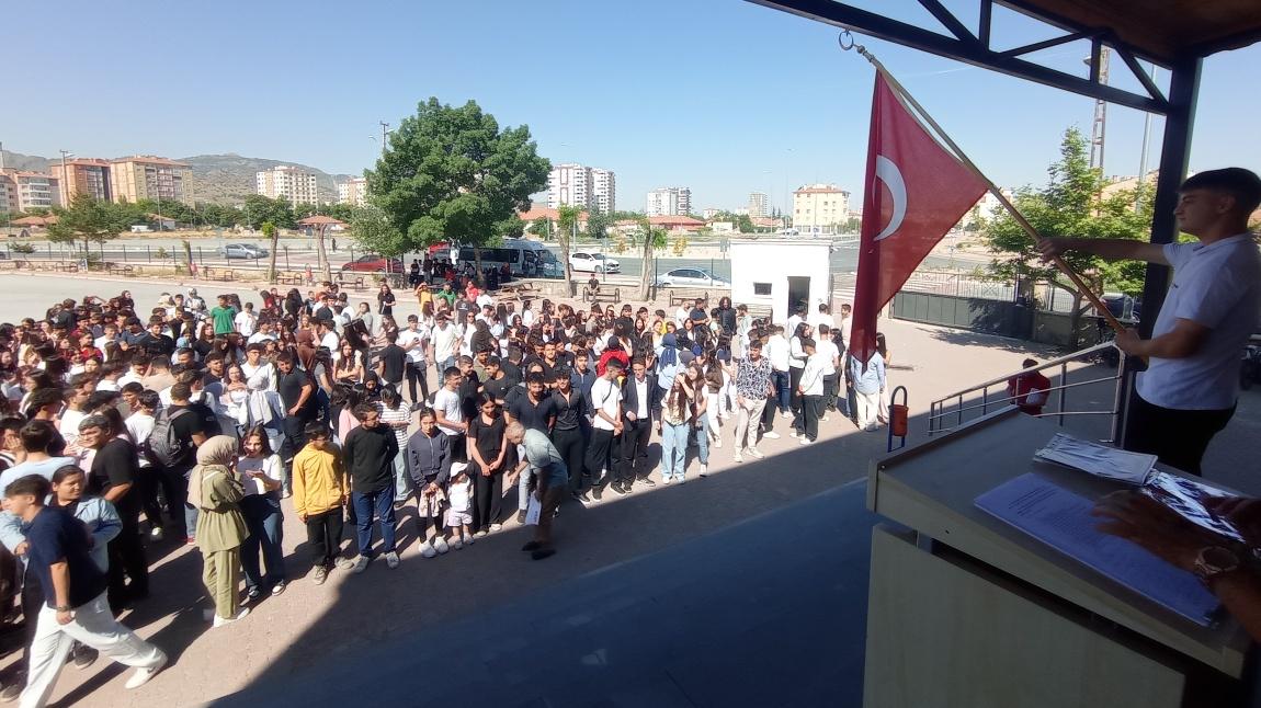 2024-2025 EĞİTİM ÖĞRETİM YILI SENE SONU KARNE TÖRENİ